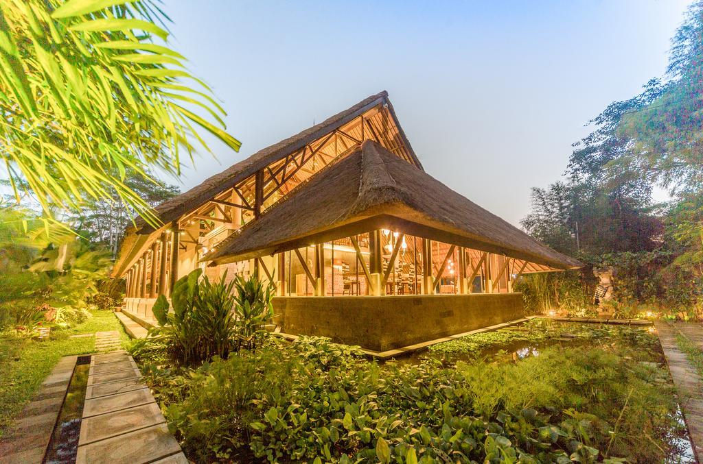 The Manipura Luxury Estate And Spa Up To 18 Person, Fully Serviced أوبود المظهر الخارجي الصورة